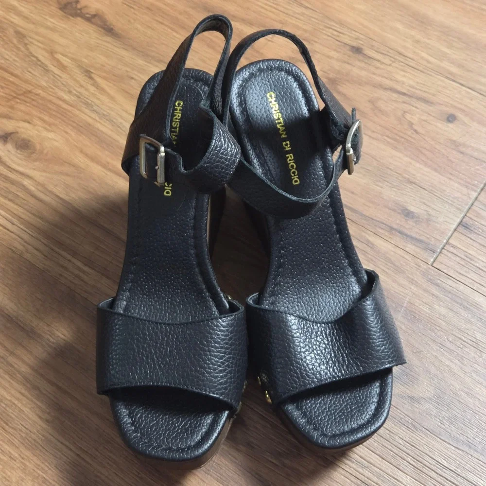 Christian Di Riccio Studded Leather Wood Platform Wedge Sandals 38 US 7.5-8